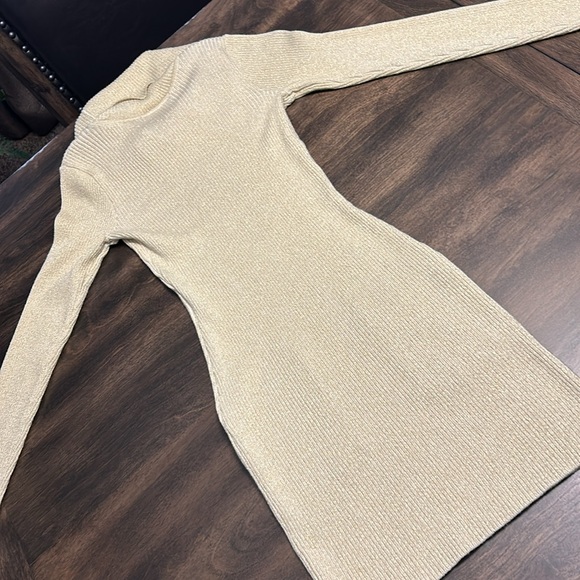 BCX Tunic Sweater - Picture 12 of 13